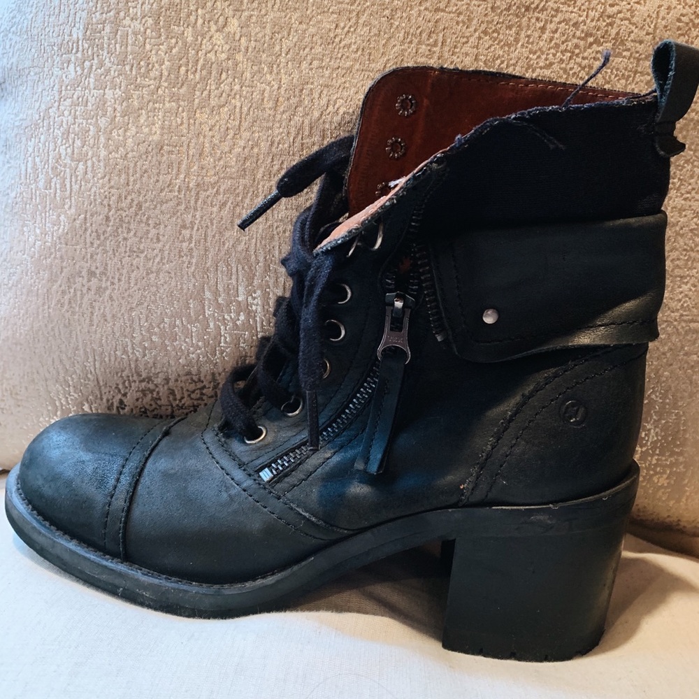 Black Boots